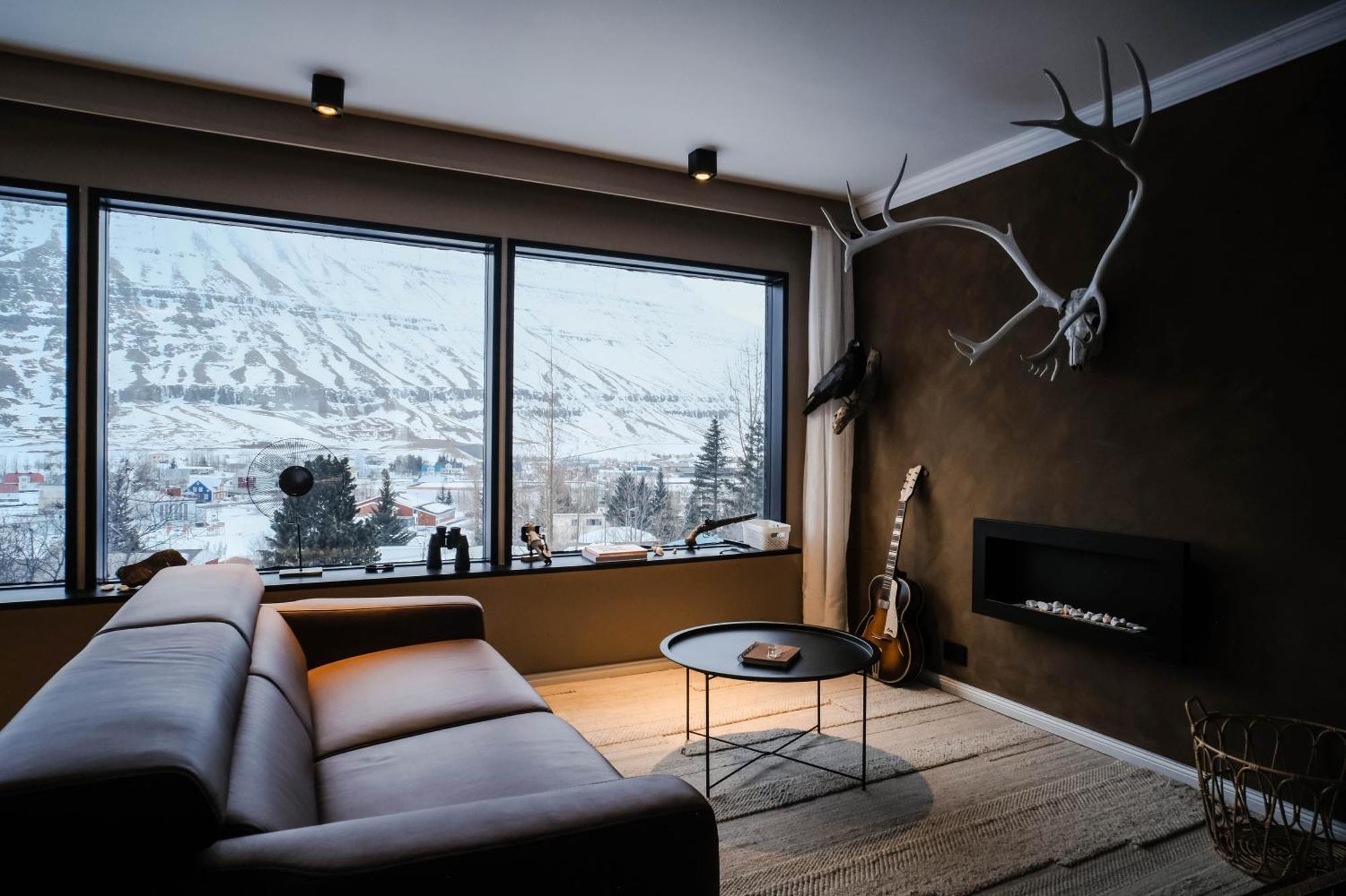 Botnahlid Villa, Mountain And Town Views And Outdoor Sauna Seyðisfjörður Exterior foto