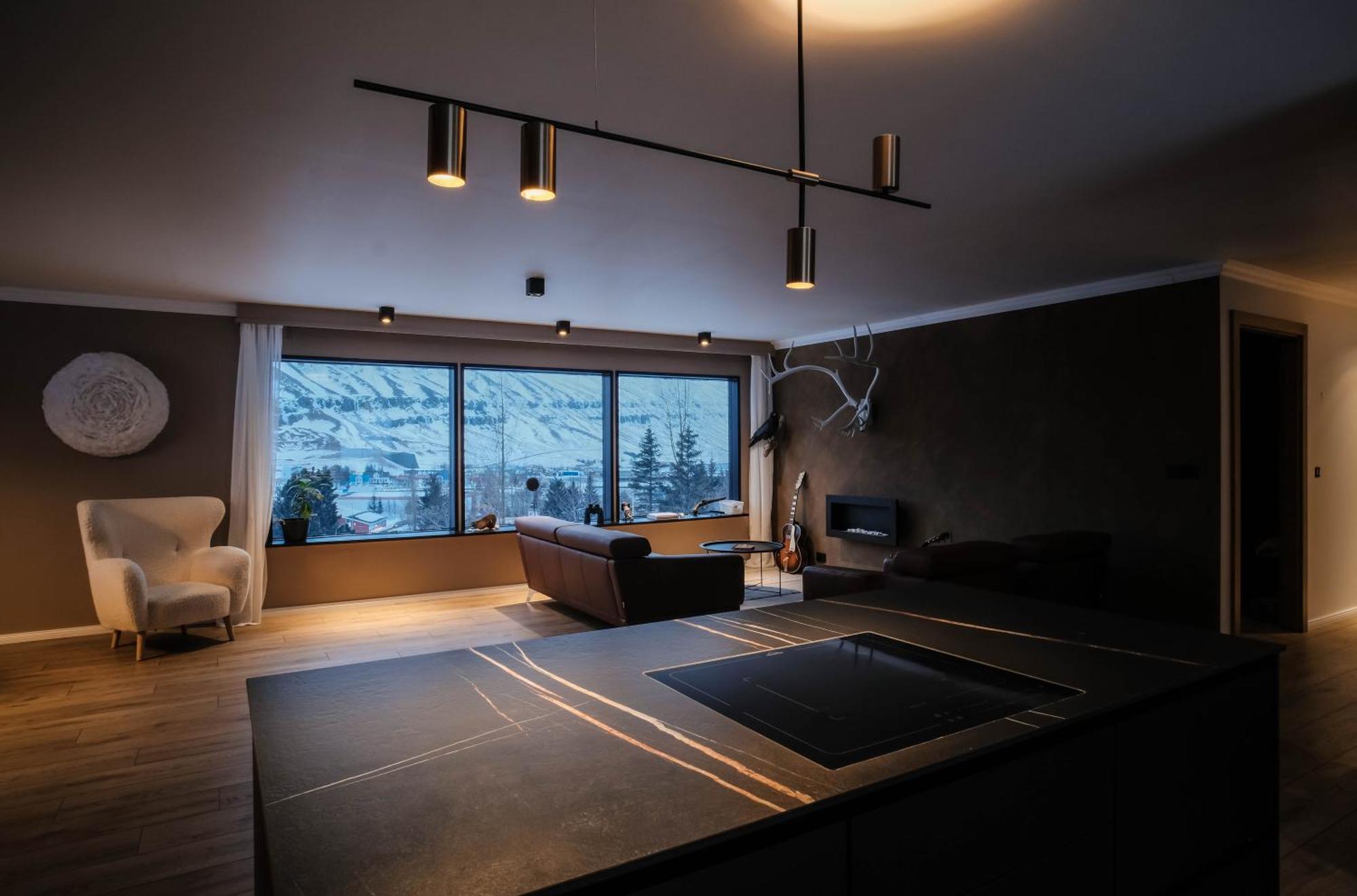 Botnahlid Villa, Mountain And Town Views And Outdoor Sauna Seyðisfjörður Exterior foto